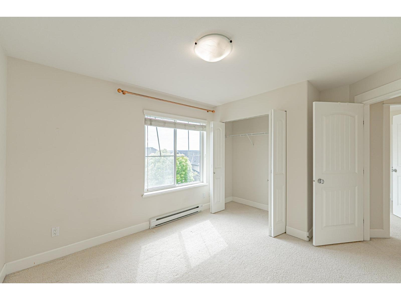 Photo 34 of 20179 68 A Avenue, Langley BC