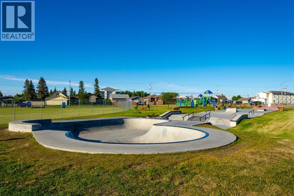 Photo 47 of 29 Sandpiper Drive, Didsbury AB