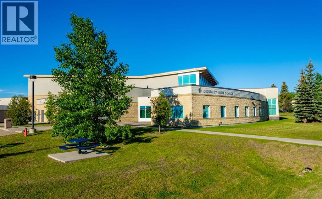 Photo 43 of 29 Sandpiper Drive, Didsbury AB
