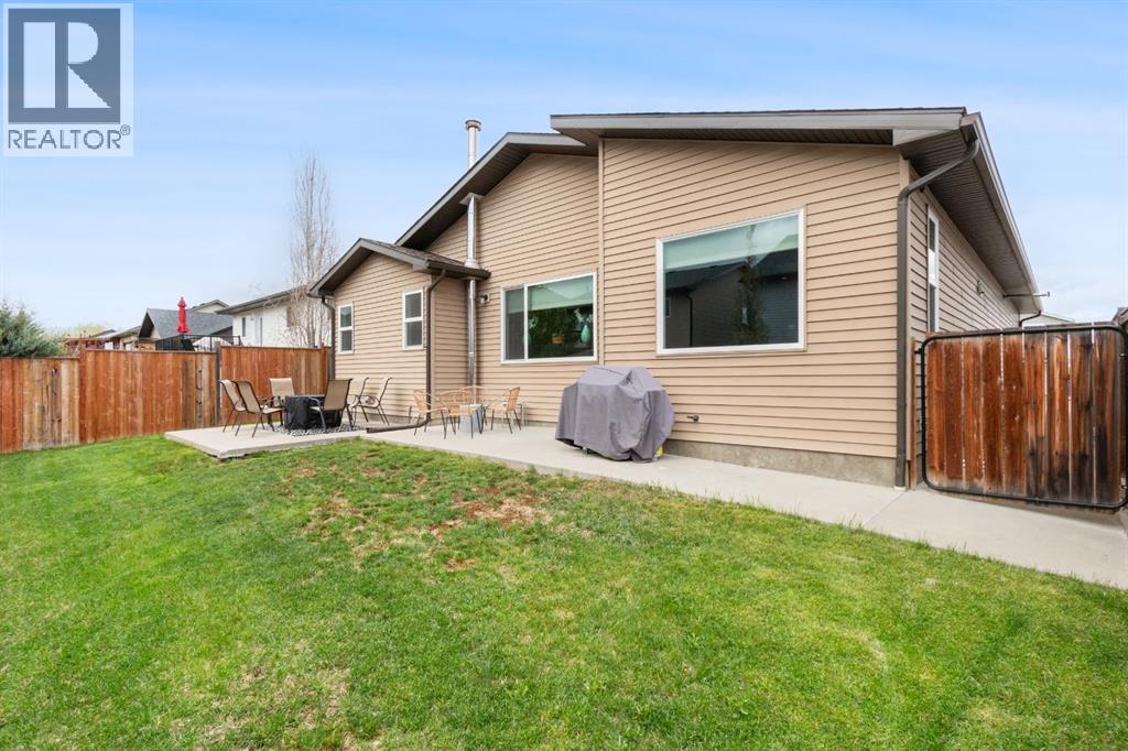 Photo 36 of 29 Sandpiper Drive, Didsbury AB