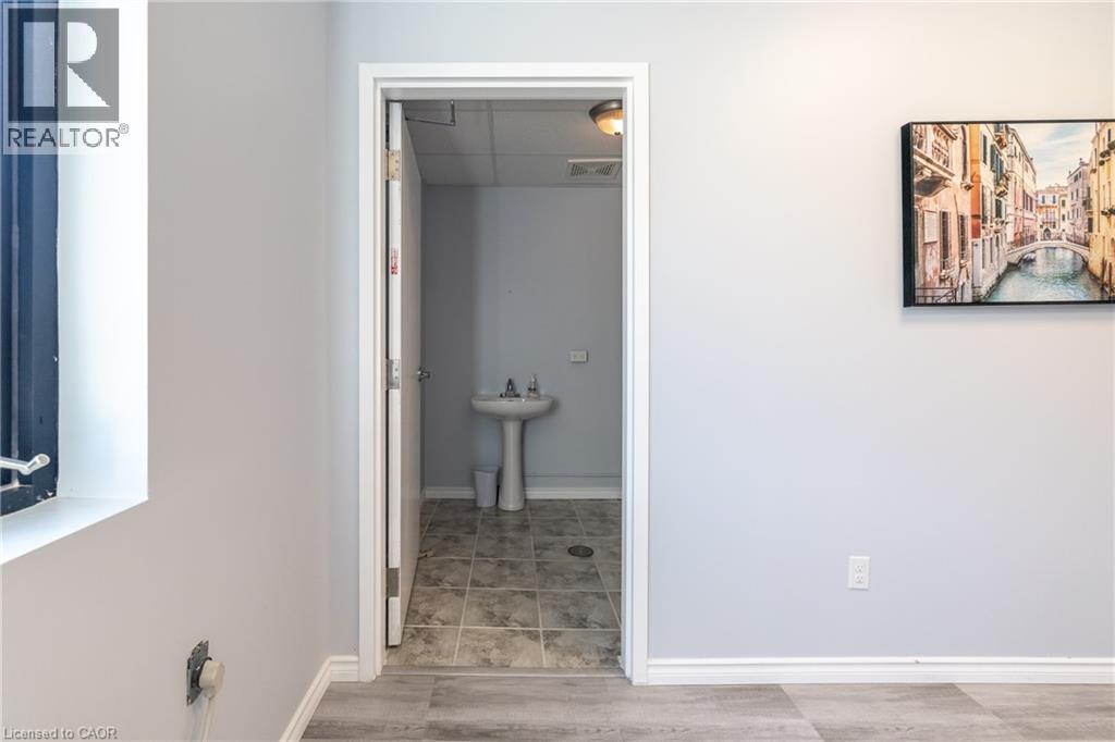 Photo 7 of 64 Frederick Drive Unit 4, Guelph ON