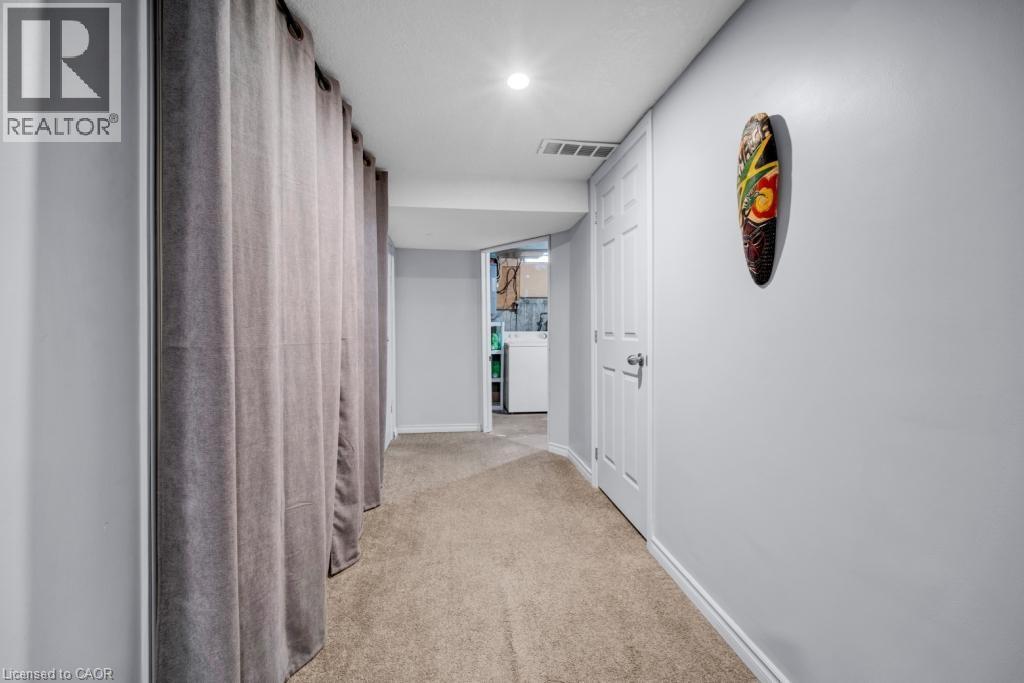Photo 1 of 215 Glamis Road Unit 2, Cambridge ON