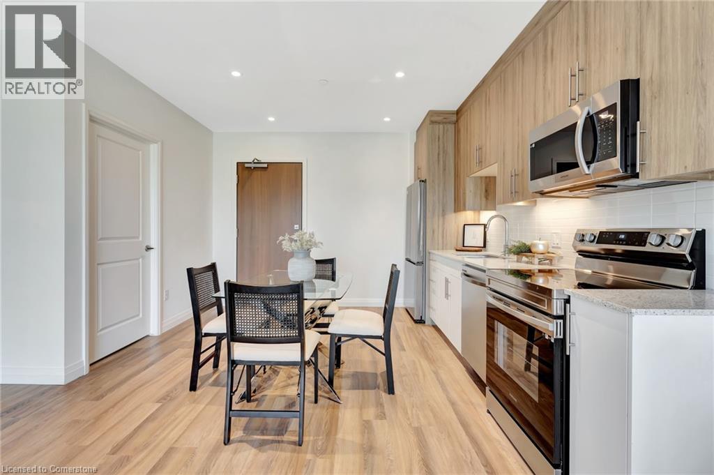Photo 9 of 525 New Dundee Road Unit 706, Kitchener ON