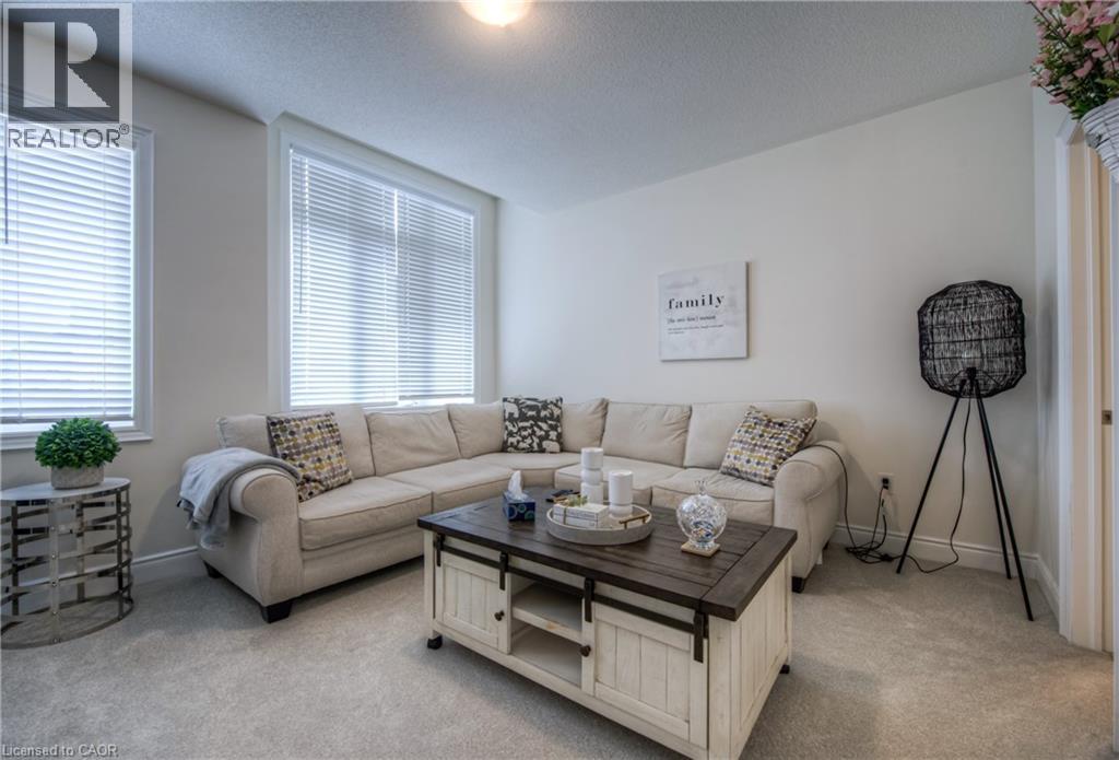 Photo 28 of 88 Bloomfield Crescent, Cambridge ON