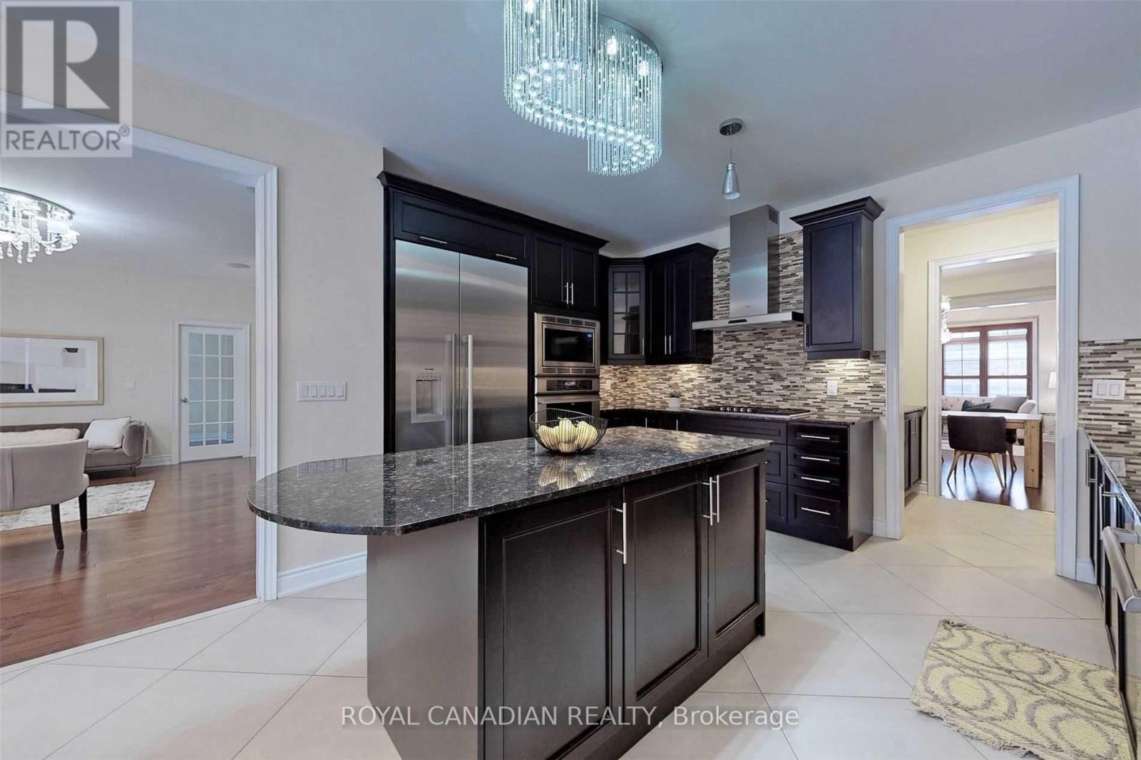 Photo 16 of 4 Thimbleweed Street, Markham ON