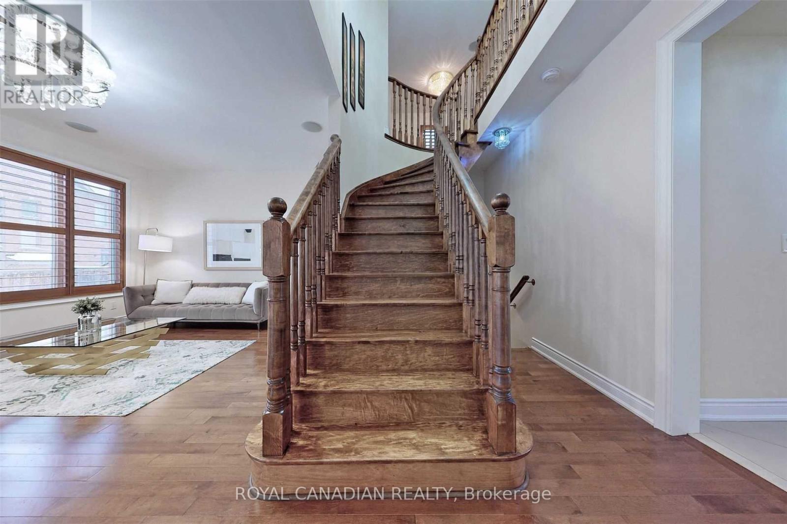 Photo 22 of 4 Thimbleweed Street, Markham ON