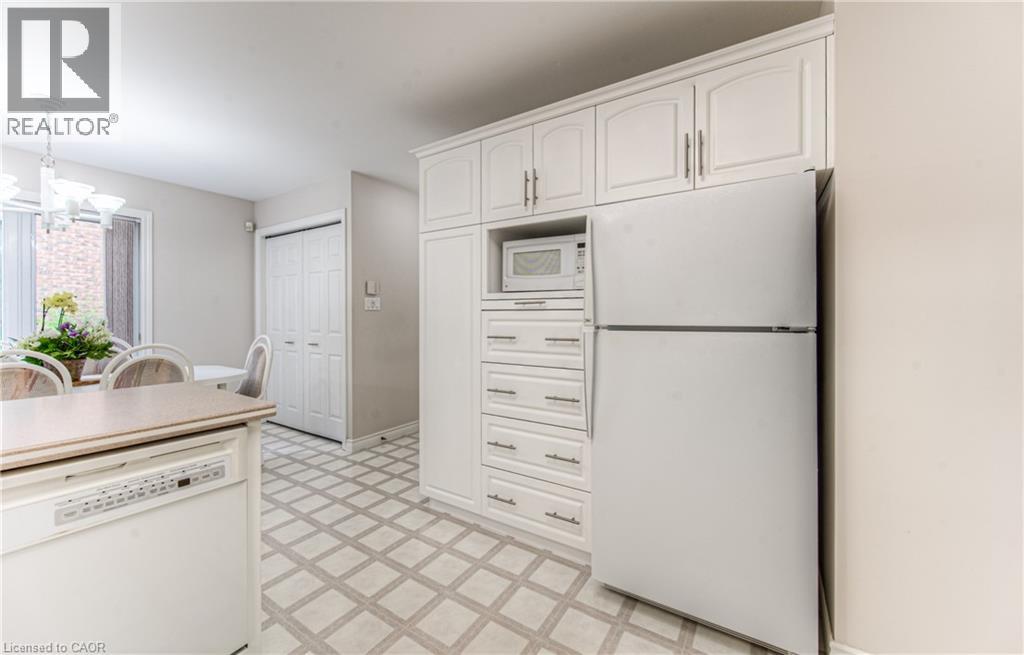 Photo 21 of 416 Forestlawn Road, Waterloo ON