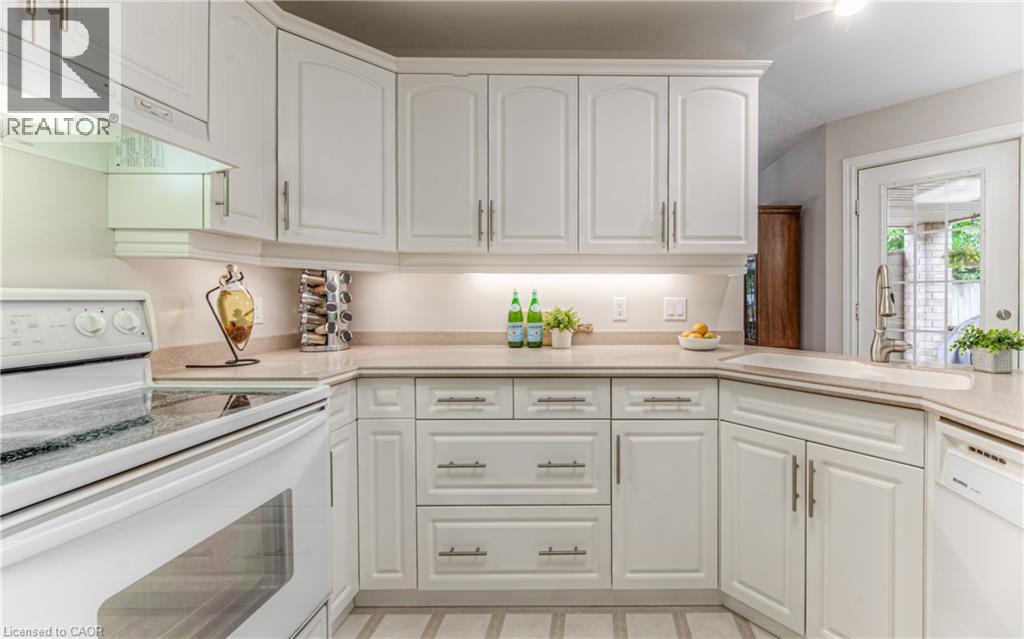 Photo 22 of 416 Forestlawn Road, Waterloo ON