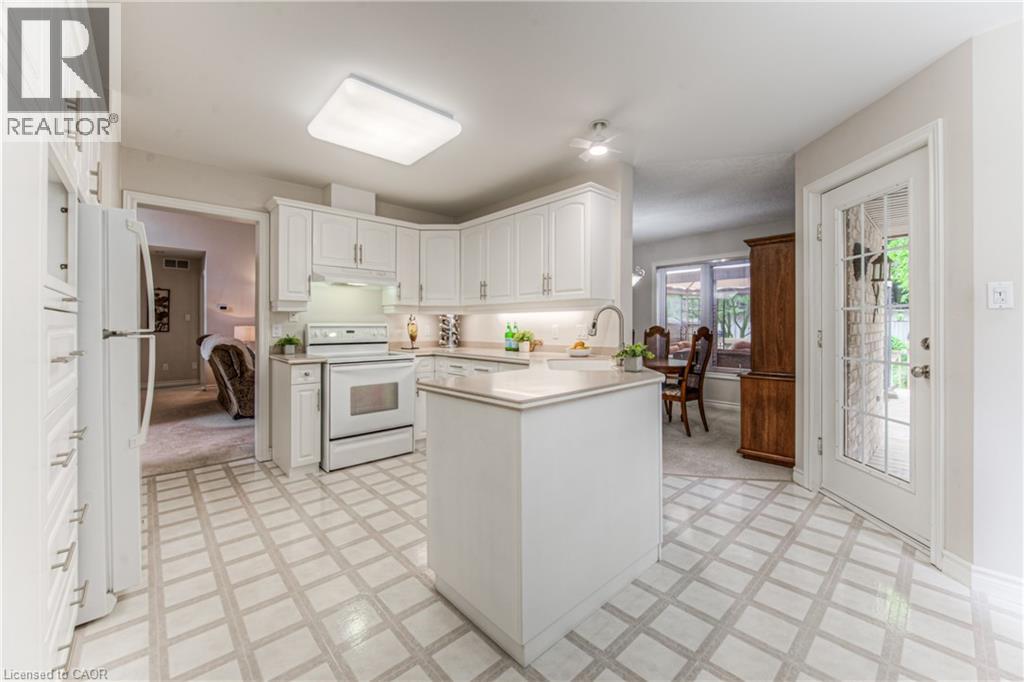 Photo 17 of 416 Forestlawn Road, Waterloo ON