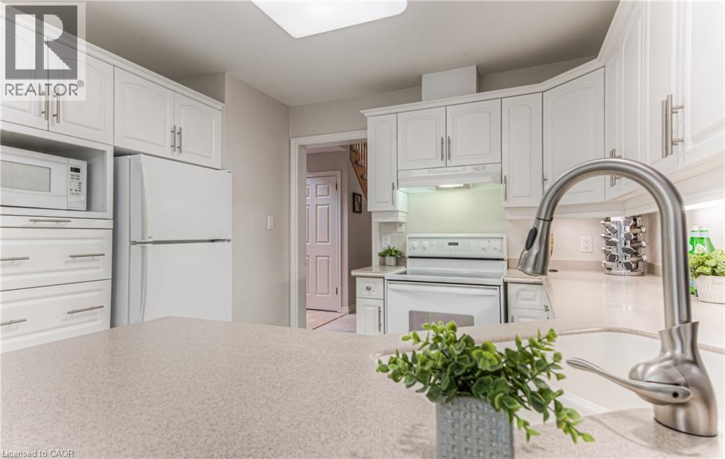 Photo 23 of 416 Forestlawn Road, Waterloo ON