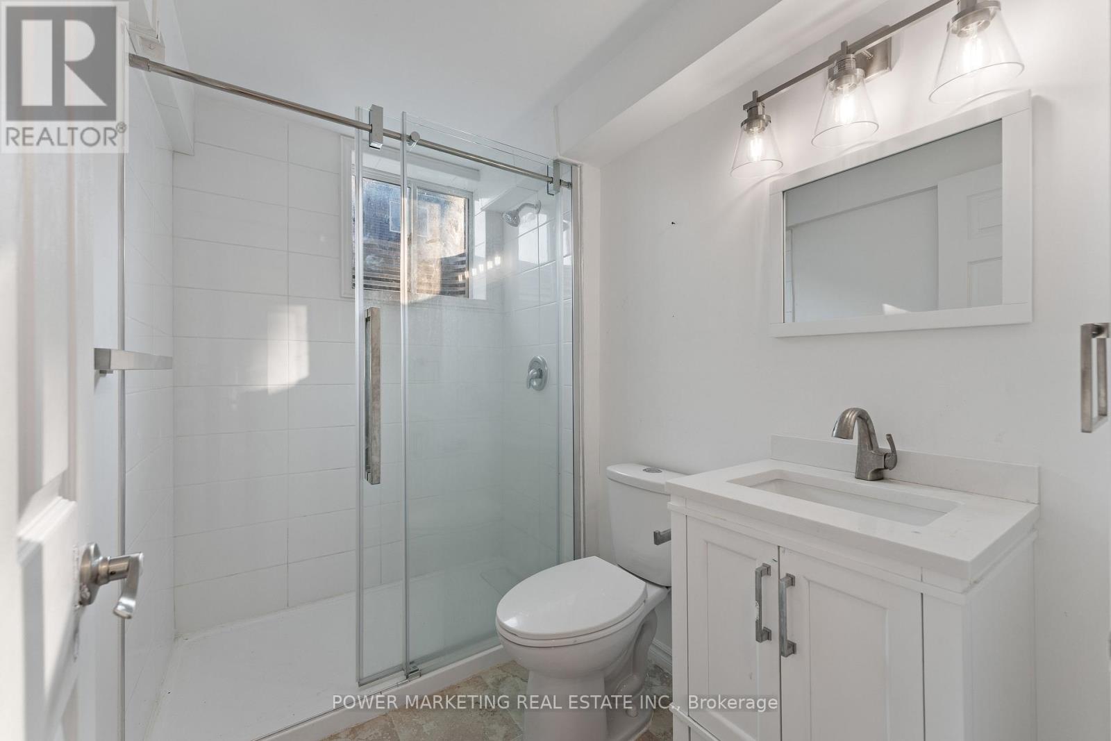 Photo 26 of 701 Megrez Way, Ottawa ON