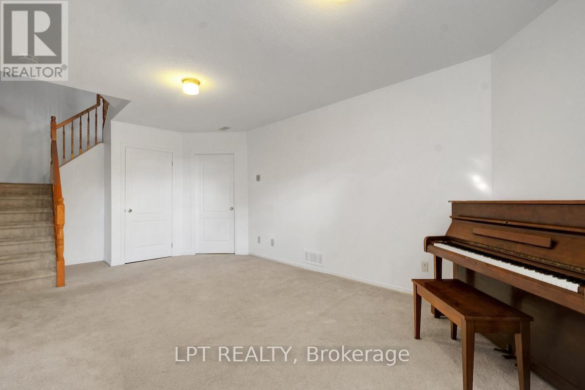 Photo 34 of 6 Sandcliffe Terrace, Ottawa ON
