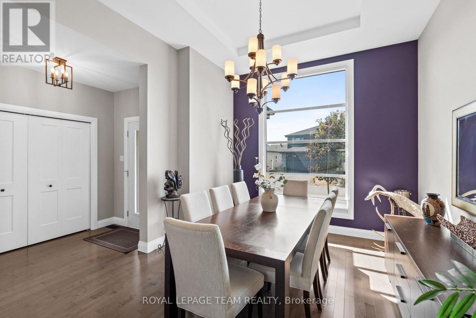 Photo 11 of 14 Granite Street, Clarencerockland ON