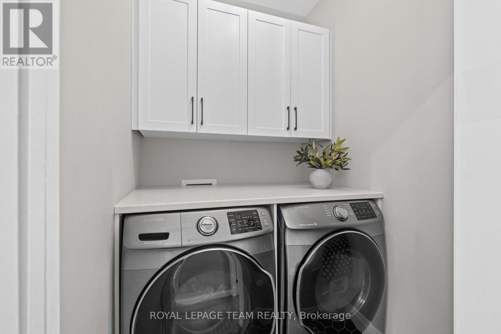 Photo 29 of 14 Granite Street, Clarencerockland ON
