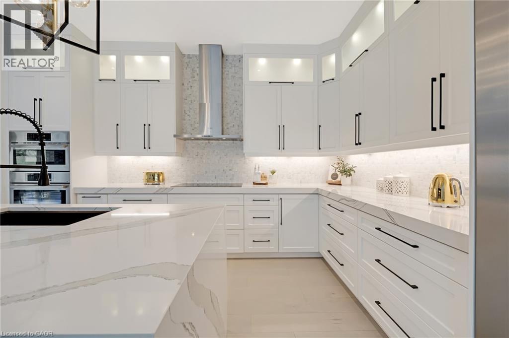 Photo 15 of 521 Bridgemill Crescent, Kitchener ON