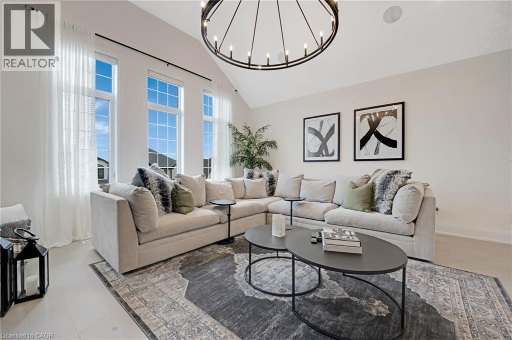 Photo 22 of 521 Bridgemill Crescent, Kitchener ON