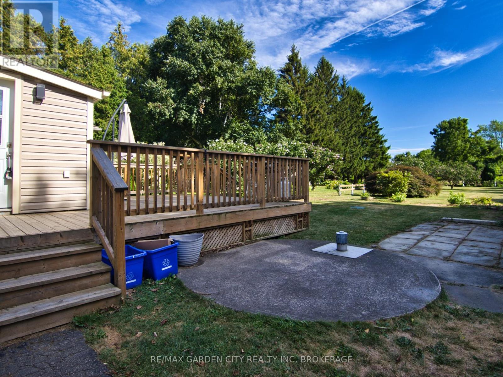 Photo 29 of 2430 Red Maple Avenue, Lincoln ON