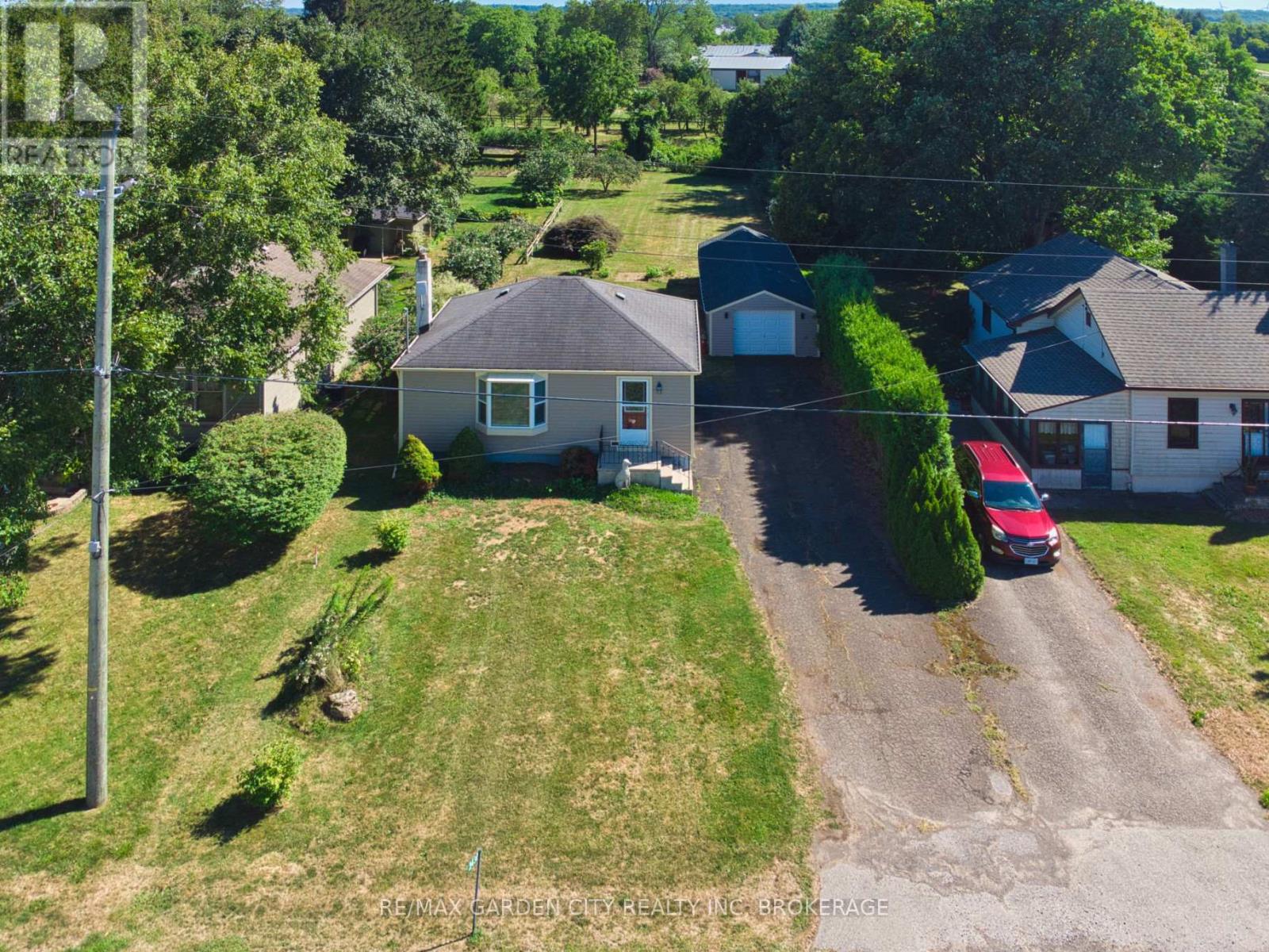 Photo 27 of 2430 Red Maple Avenue, Lincoln ON