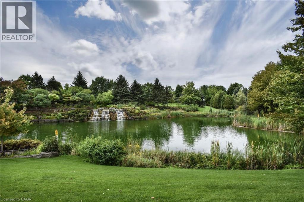 Photo 27 of 3 Gardenview Court, Guelph ON