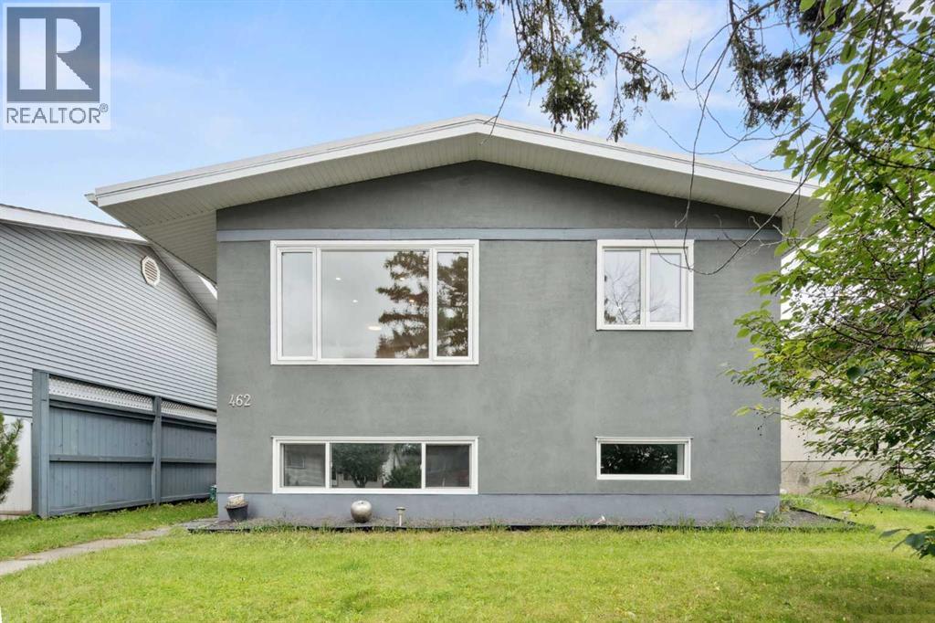 Single Family House Bi-level for Sale in   Avenue NE Huntington Hills Calgary 