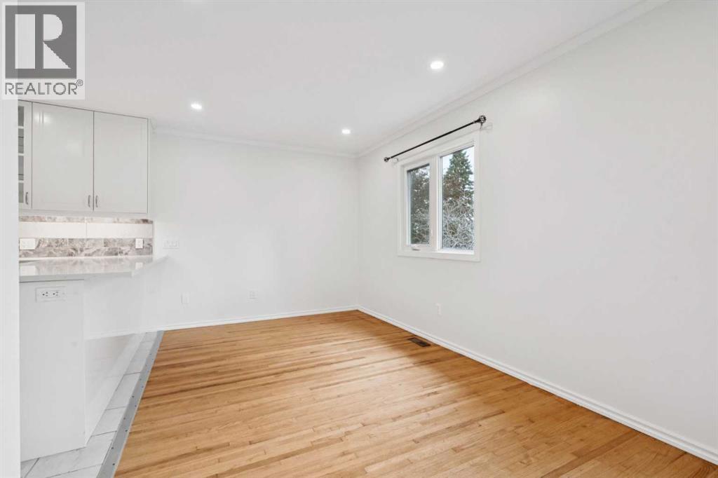 Single Family House Bi-level for Sale in   Avenue NE Huntington Hills Calgary 