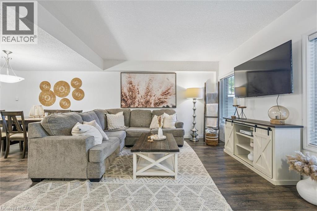 Photo 19 of 20 Sienna Street Unit D, Kitchener ON