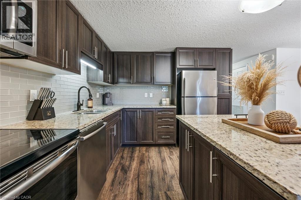 Photo 16 of 20 Sienna Street Unit D, Kitchener ON