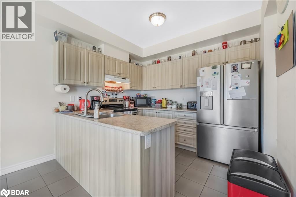 Photo 27 of 206 Isabella Drive, Orillia ON