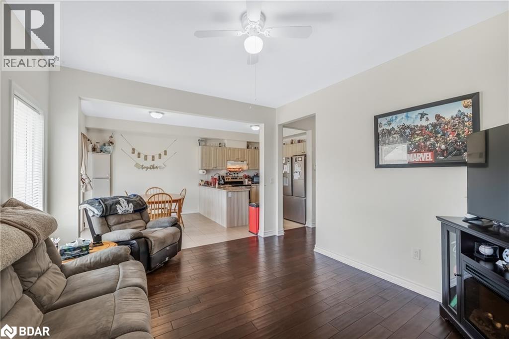 Photo 30 of 206 Isabella Drive, Orillia ON