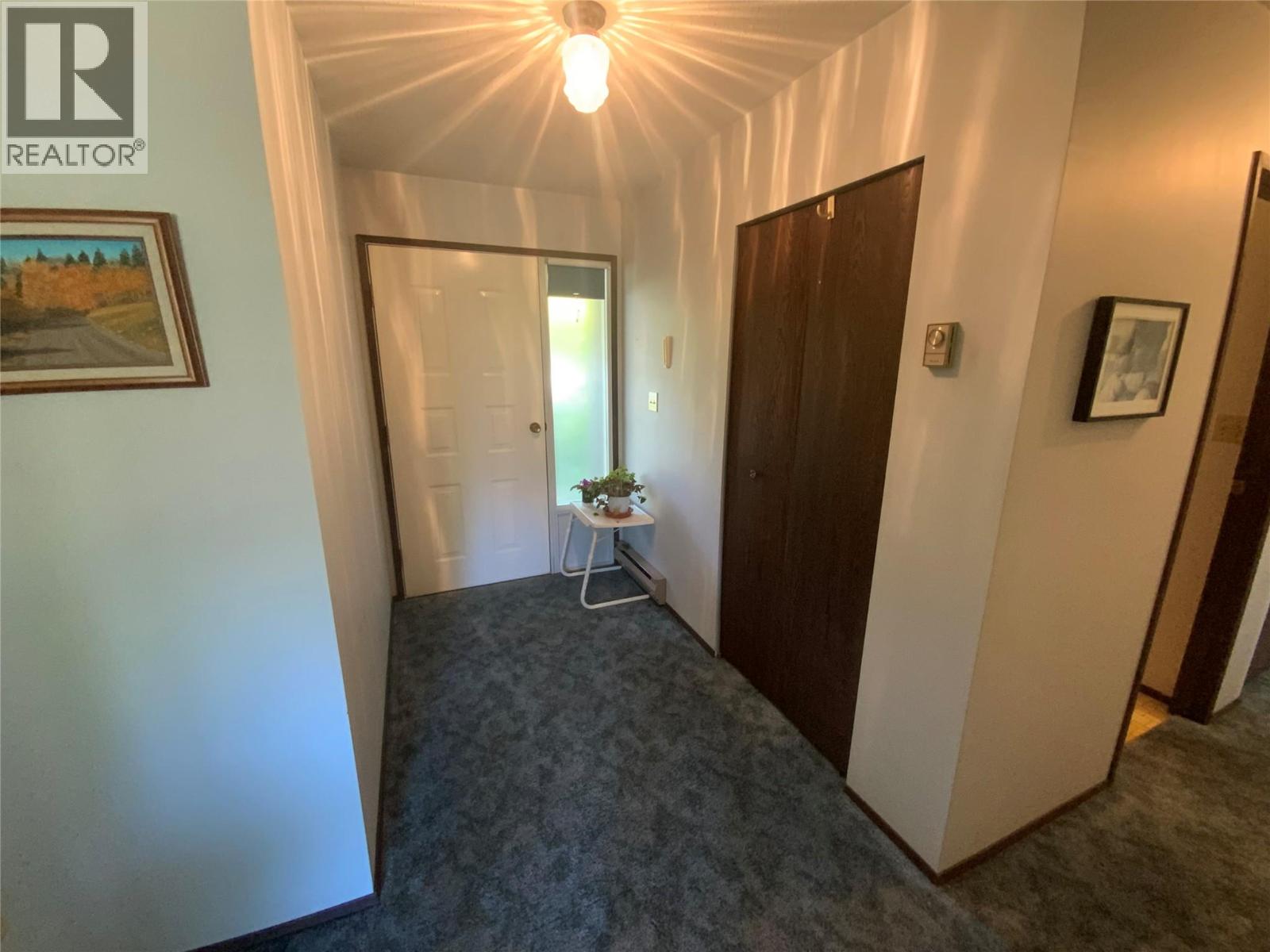 2116 Main Street, Cawston