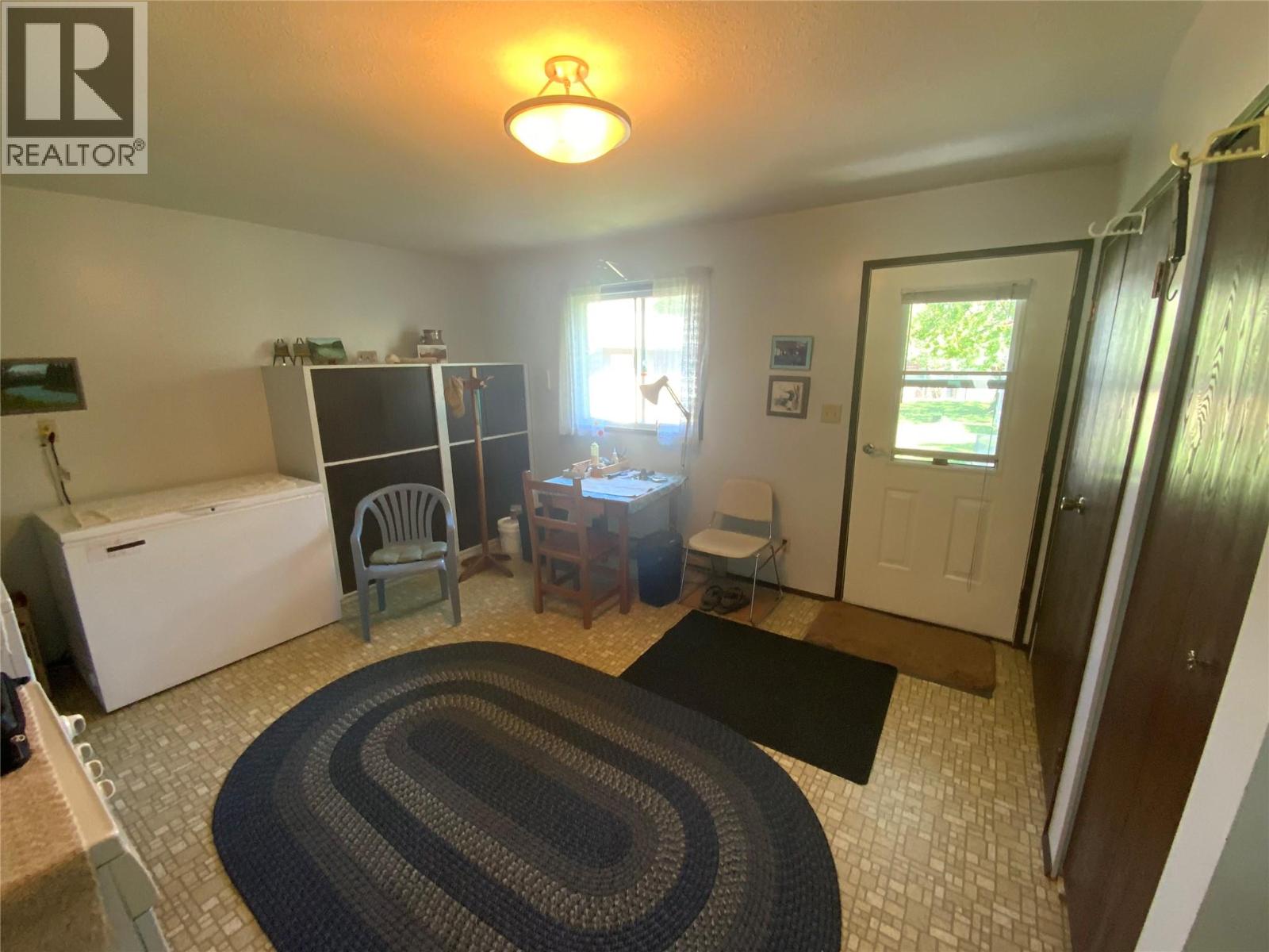 2116 Main Street, Cawston