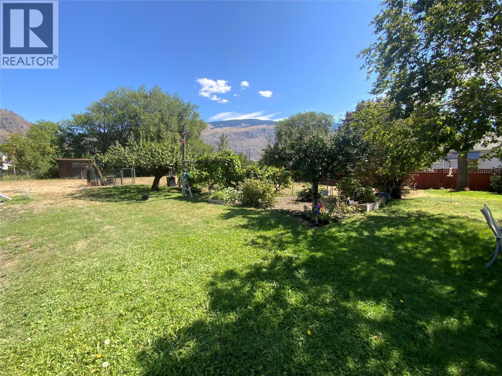 2116 Main Street, Cawston