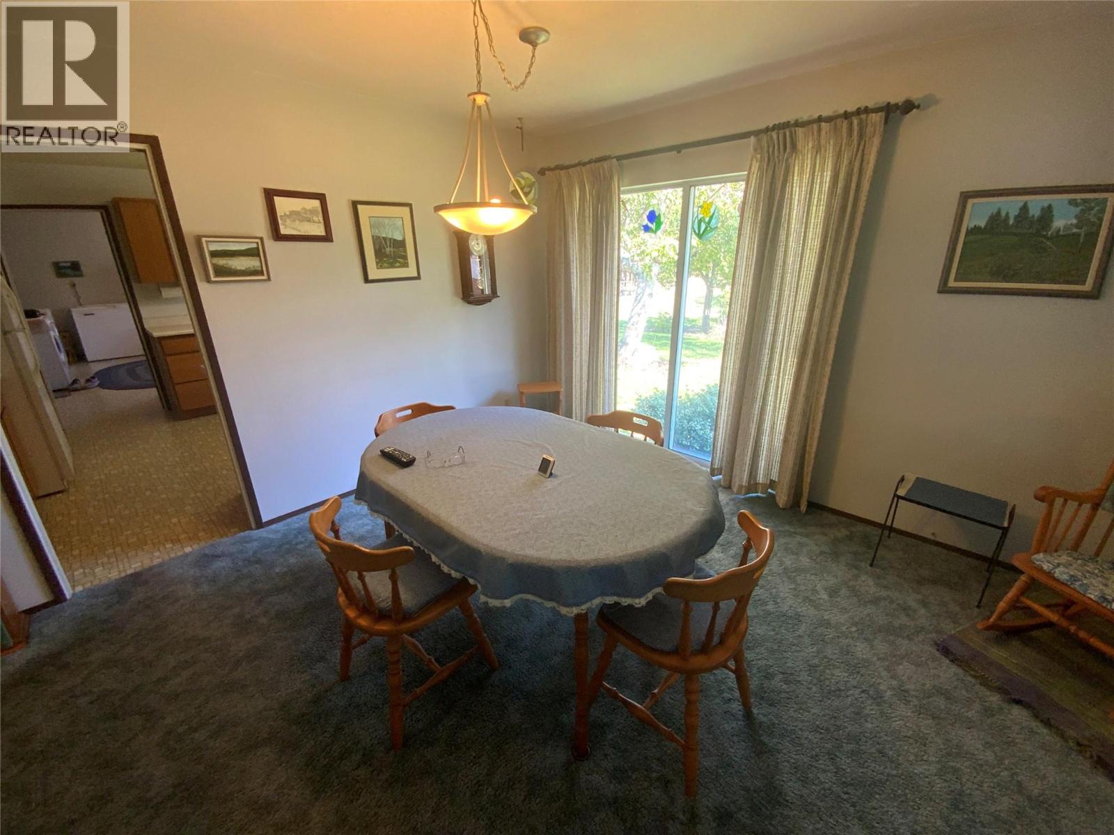 2116 Main Street, Cawston