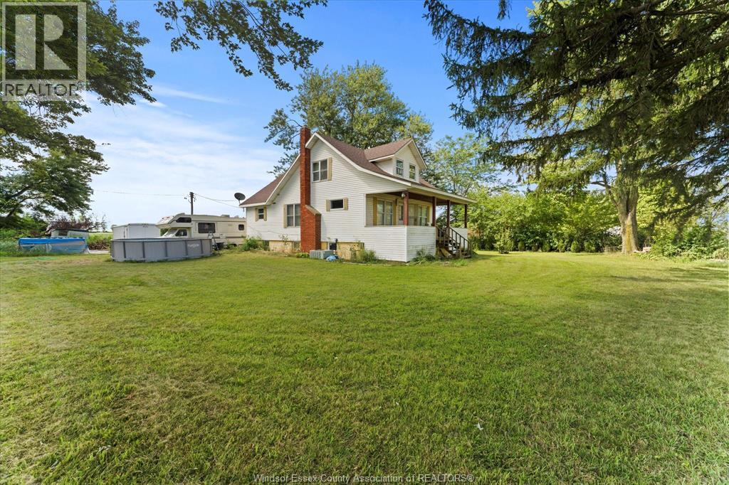 Photo 4 of 528 Mersea Road 8, Leamington ON
