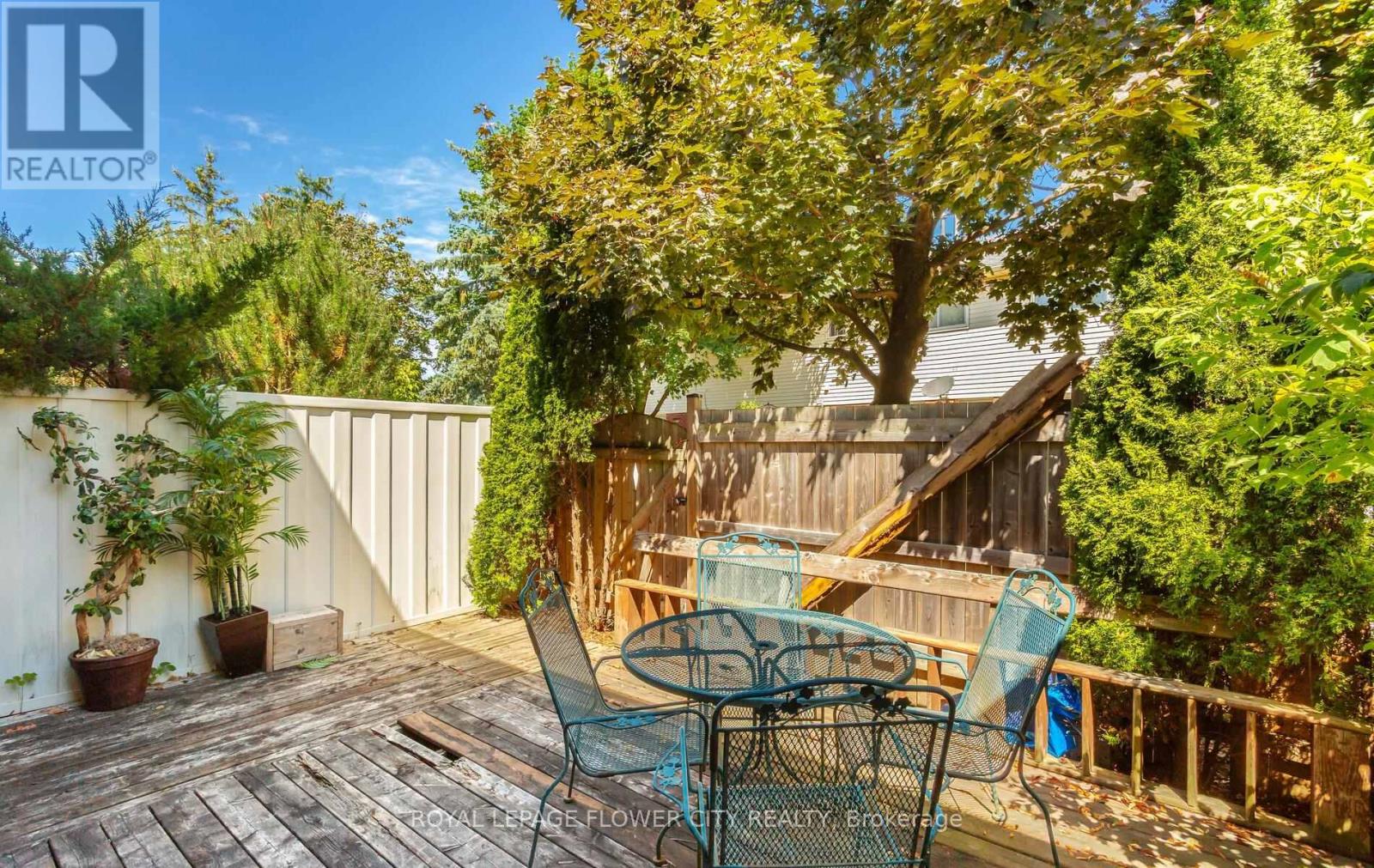 Photo 45 of 41 Chipstead Avenue, Brampton ON
