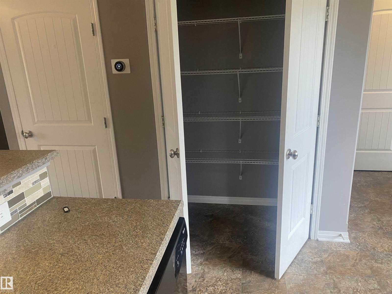Photo 18 of 222 Schubert St, Leduc AB