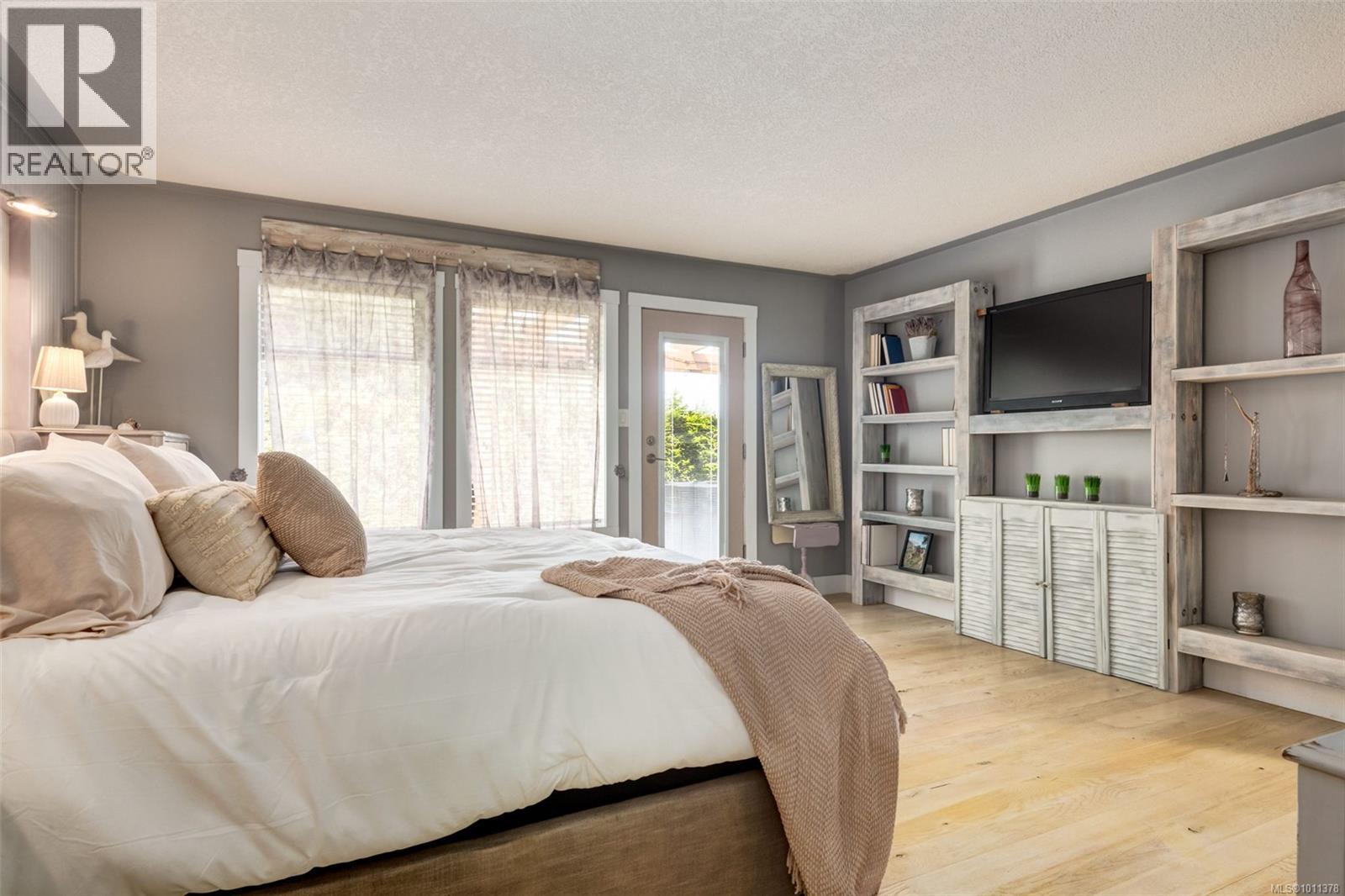 Photo 84 of 6861 Wayne Pl, Lantzville BC