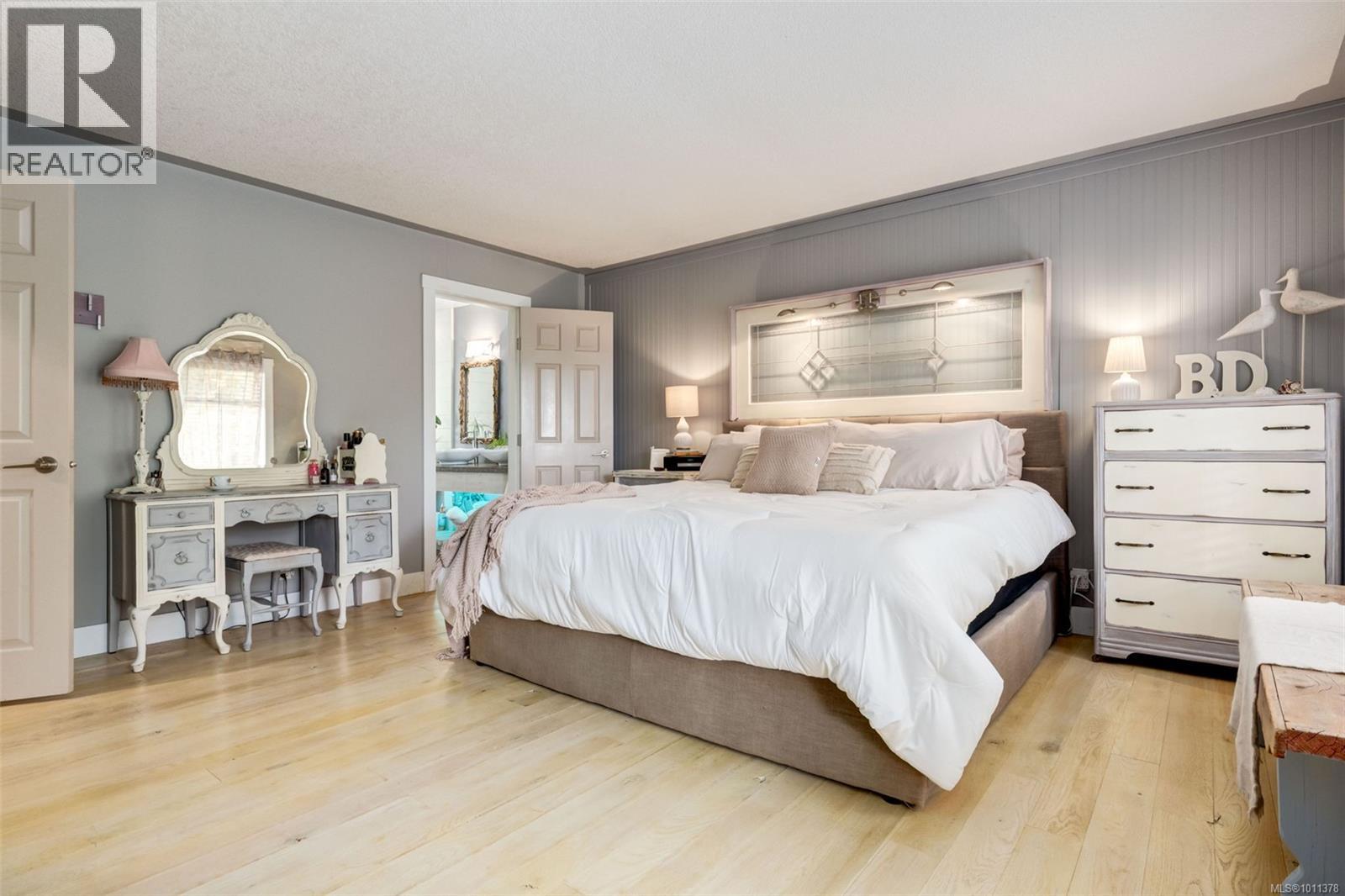 Photo 30 of 6861 Wayne Pl, Lantzville BC