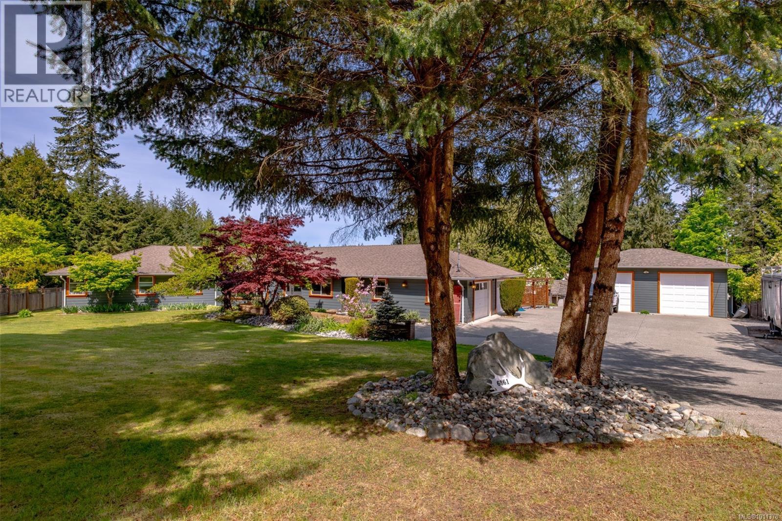 Photo 56 of 6861 Wayne Pl, Lantzville BC