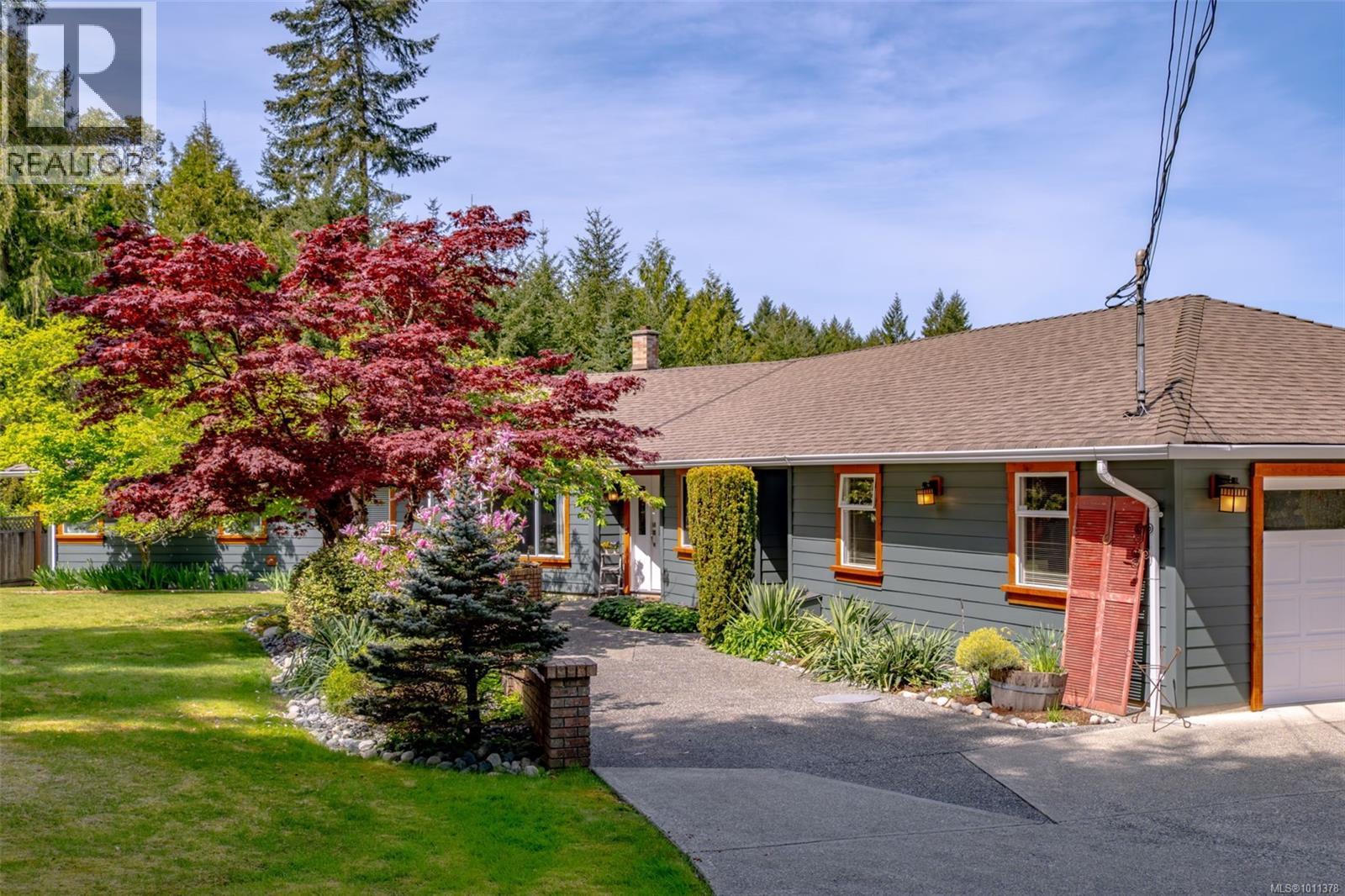 Photo 90 of 6861 Wayne Pl, Lantzville BC