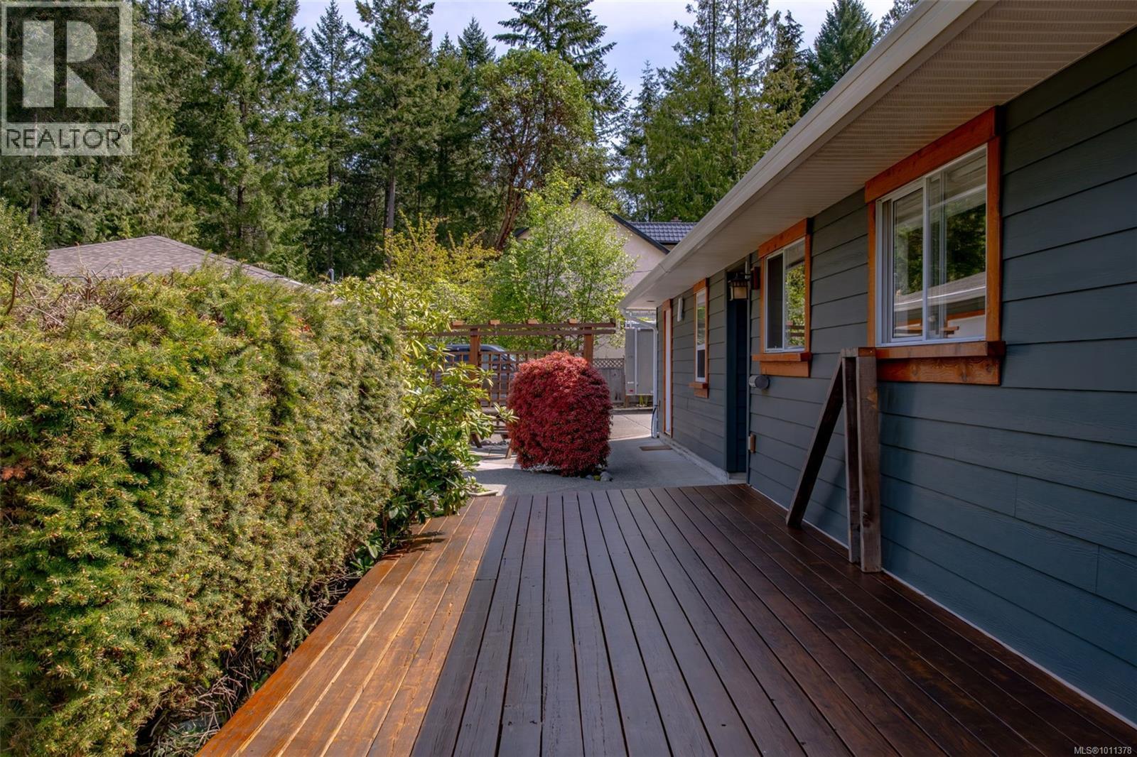 Photo 81 of 6861 Wayne Pl, Lantzville BC