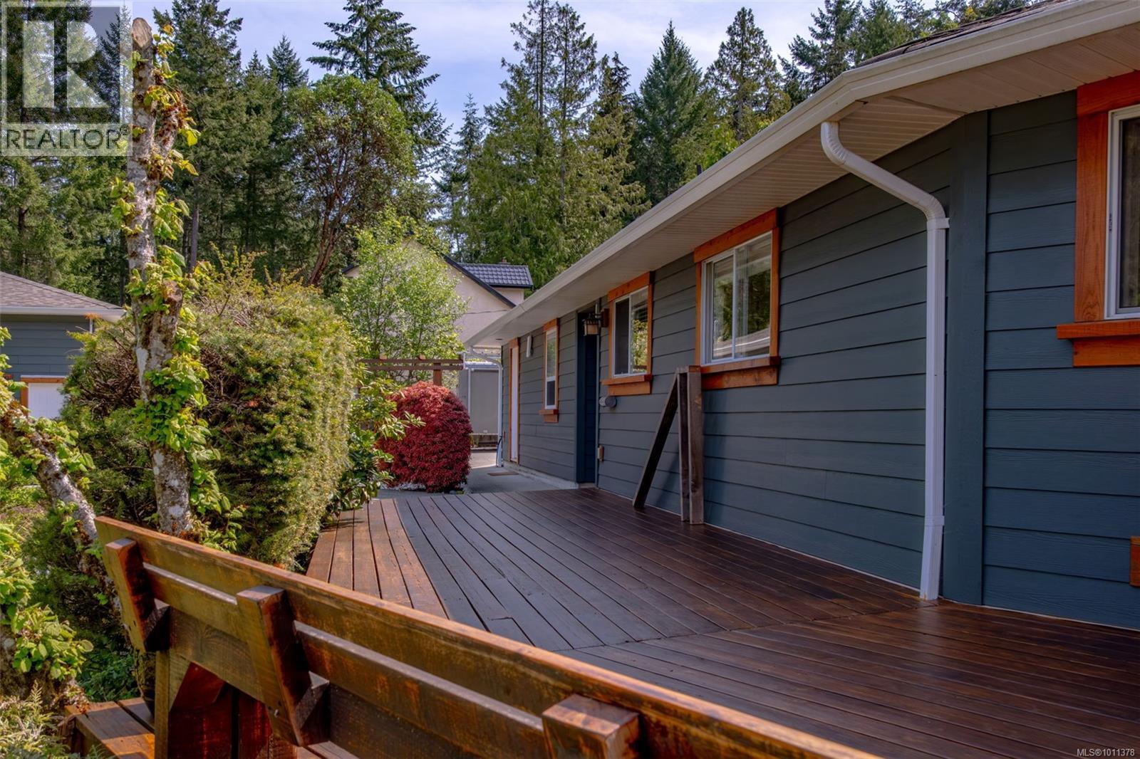 Photo 41 of 6861 Wayne Pl, Lantzville BC