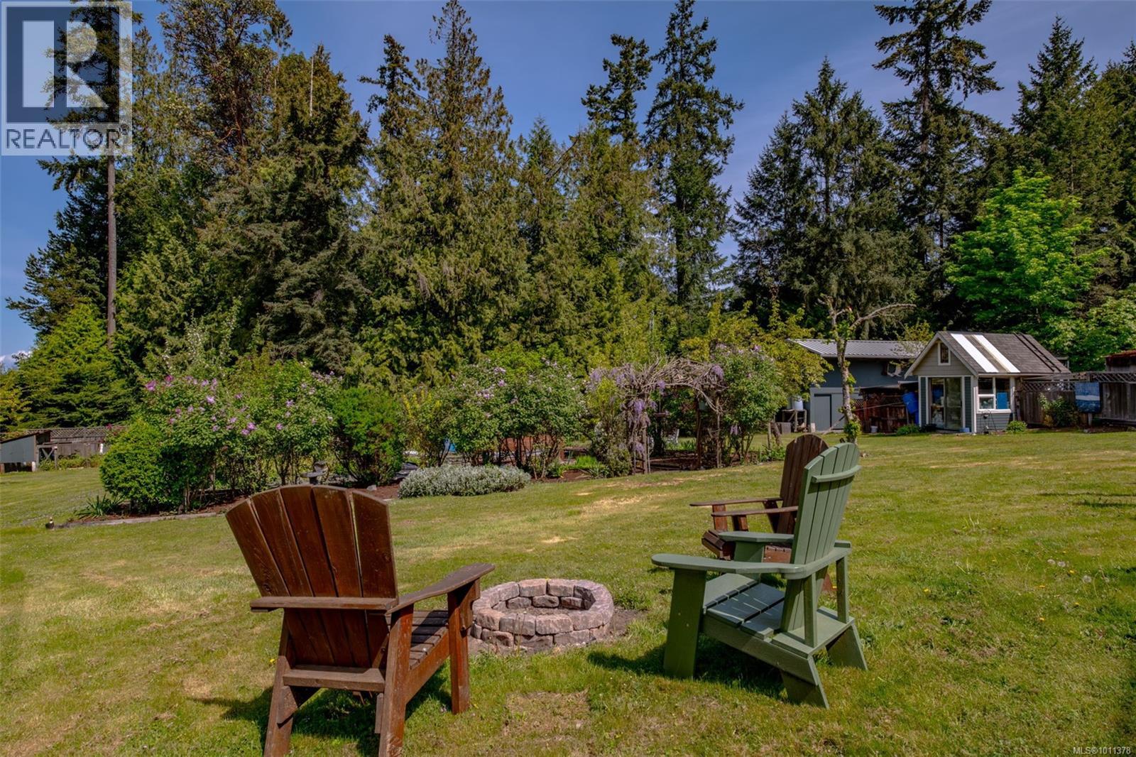 Photo 45 of 6861 Wayne Pl, Lantzville BC
