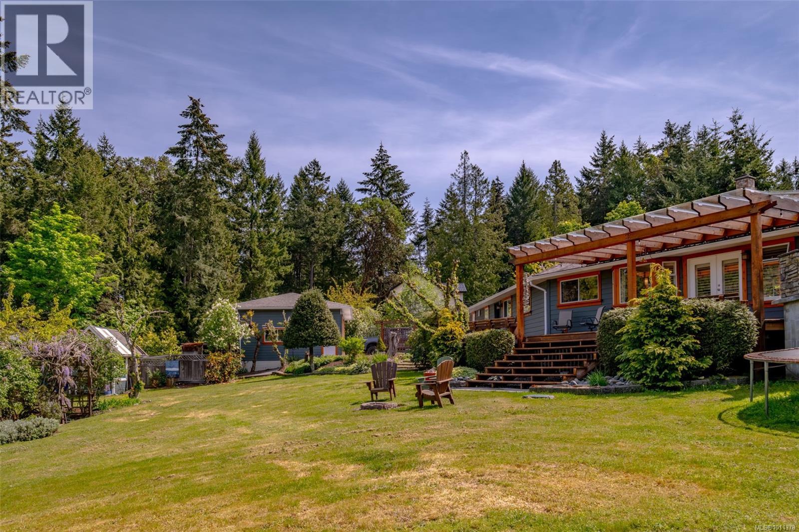 Photo 91 of 6861 Wayne Pl, Lantzville BC