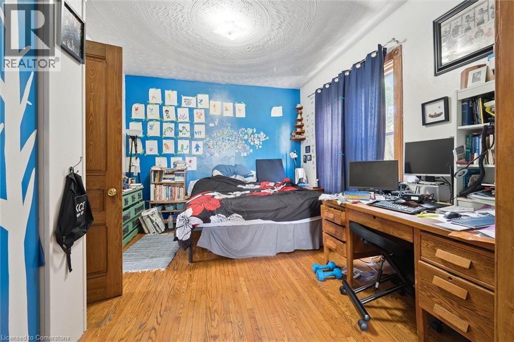 Photo 34 of 133 Joseph Street, Kitchener ON