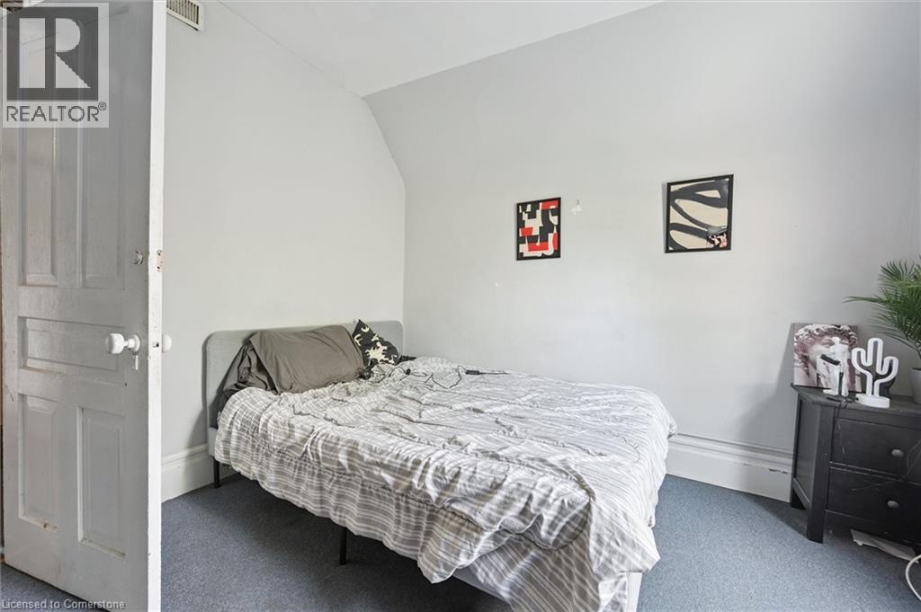 Photo 37 of 133 Joseph Street, Kitchener ON