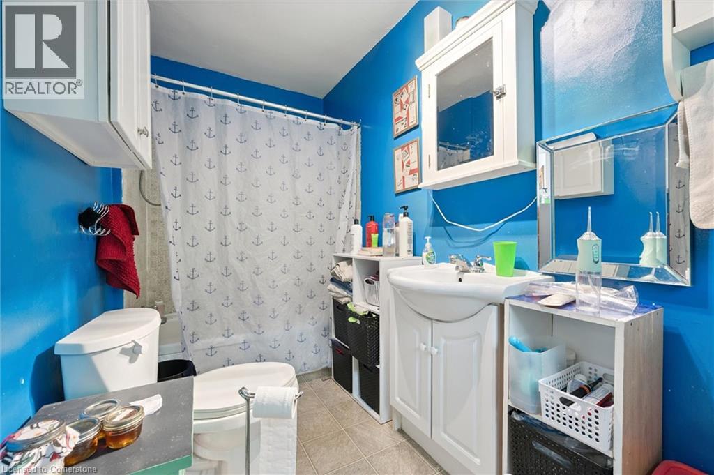 Photo 16 of 133 Joseph Street, Kitchener ON