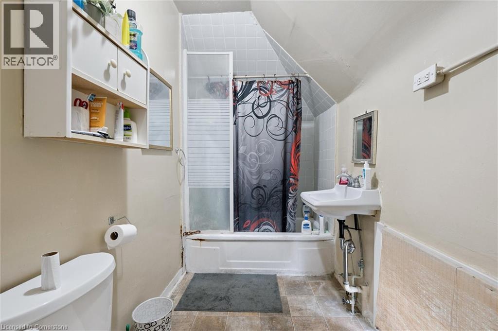 Photo 9 of 133 Joseph Street, Kitchener ON