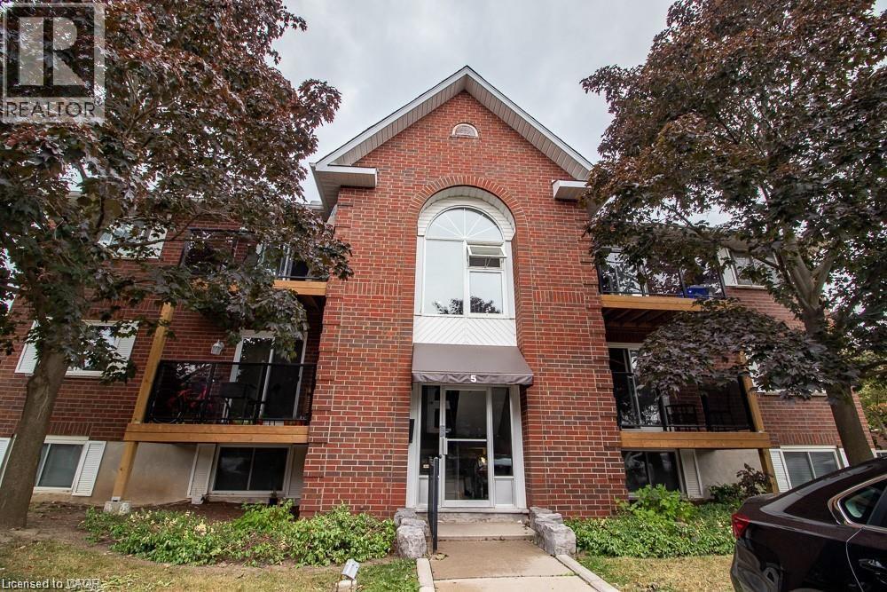 565 GREENFIELD Avenue Unit# 503