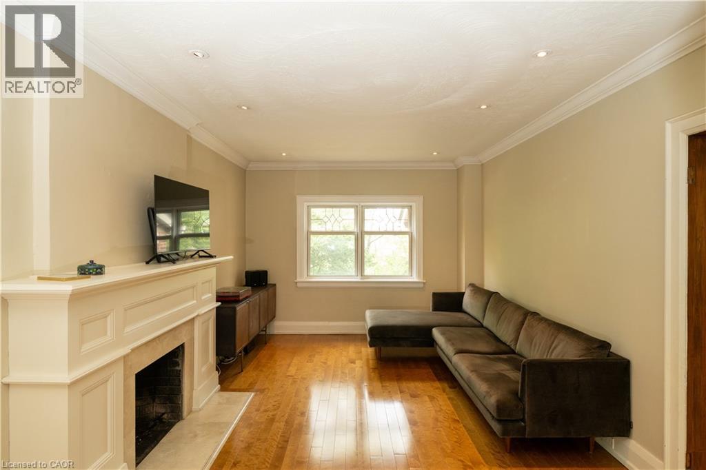 Photo 28 of 136 Humbercrest Boulevard, Toronto ON
